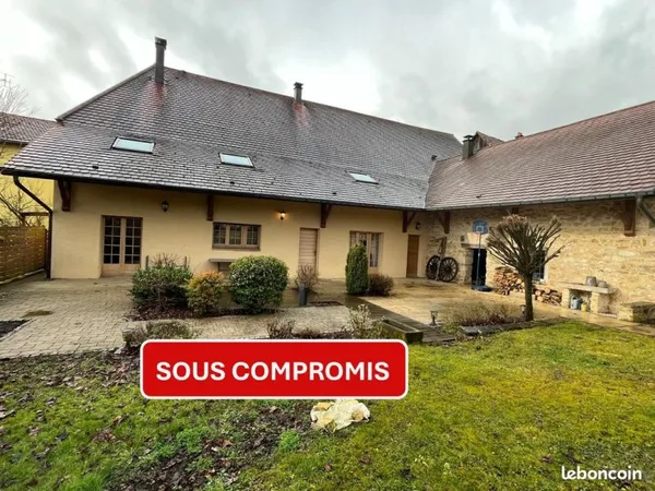 Ferme 10 pièces 330 m²