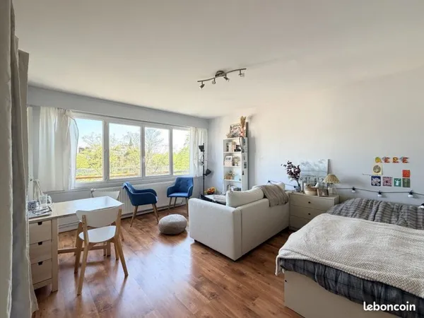 Studio 1 pièce 31 m²