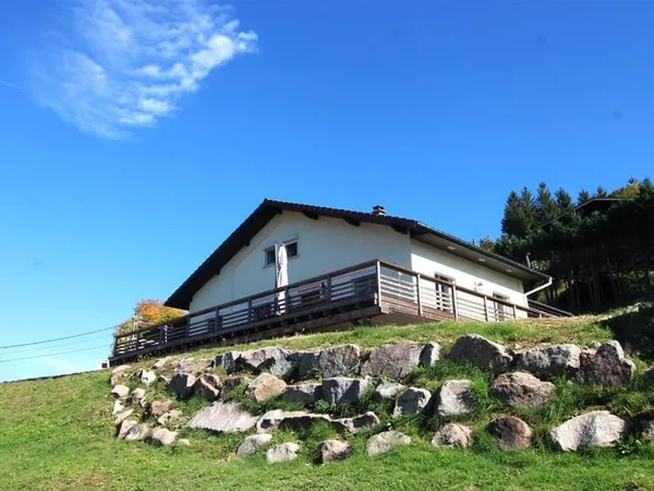 Maison traditionnelle 7 pièces