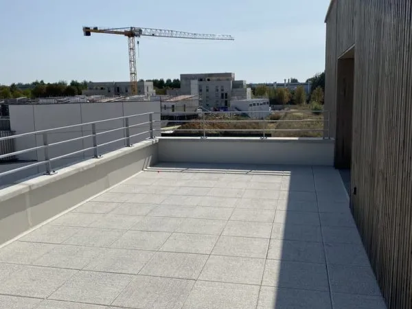 F3 TERRASSE PARKING