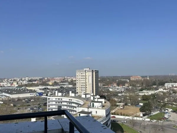 Appartement 4 pièces 77 m²