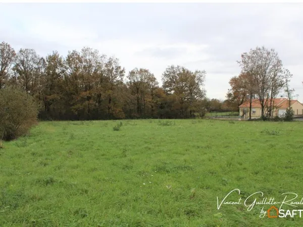 Terrain 755m²-Viabilisé