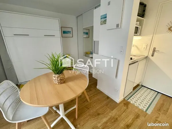 Studio 1 pièce 17 m²