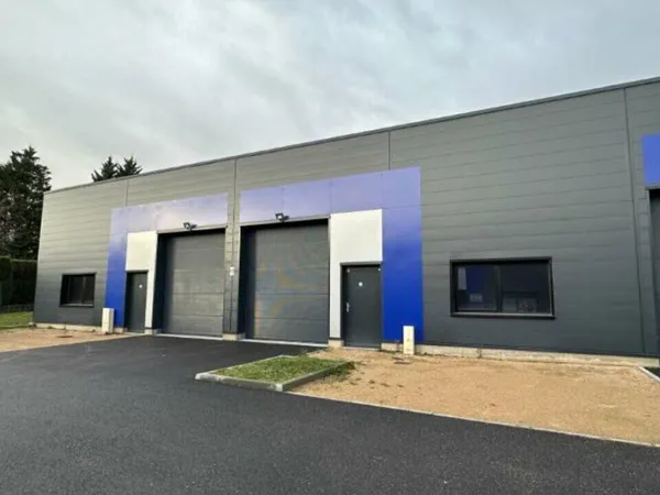 LOCAL D'ACTIVITE - ATELIER à LOUER