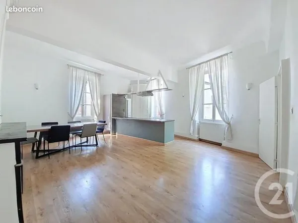 Appartement 2 pièces 60 m²