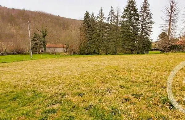 Terrain 2280 m²
