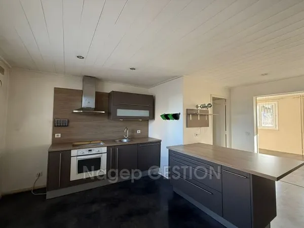 Location appartement 4 Pièce(s)