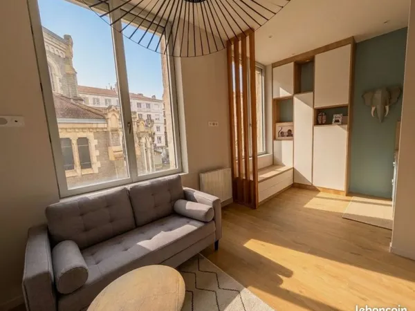 Exceptionnel - Studio 31m2 - Hyper centre