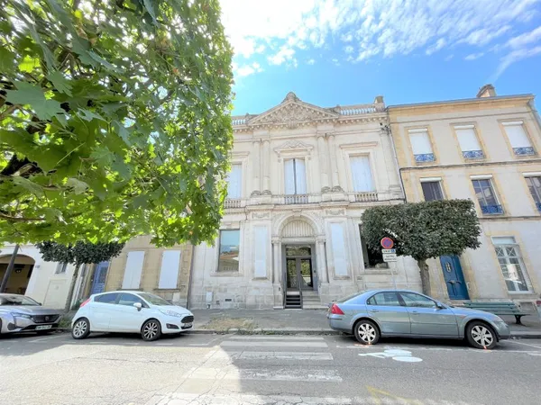 Bureaux 111 m²