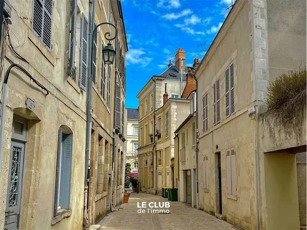 IMMEUBLE 7 LOTS - QUARTIER CATHEDRALE