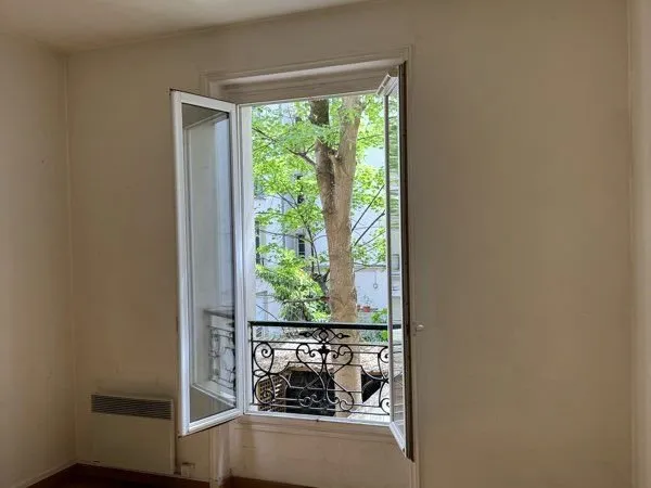 Deux pièces vide Puteaux centre