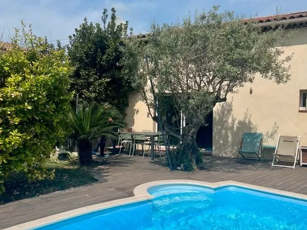 Maison 5 pièces de 140m² la Valentine