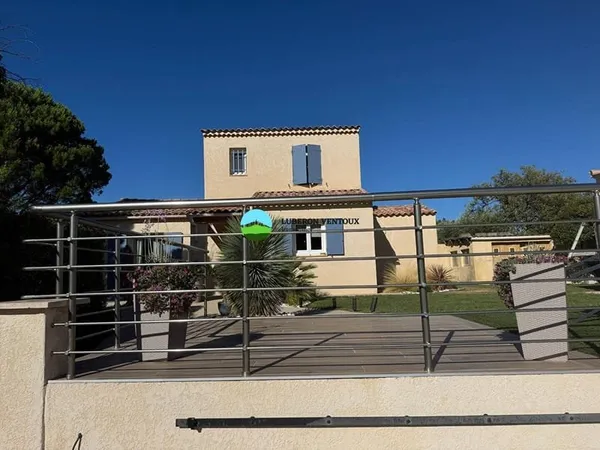 Villa 7 pièces 150 m²