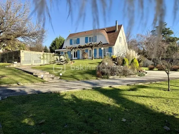Maison 7 pièces 168 m²