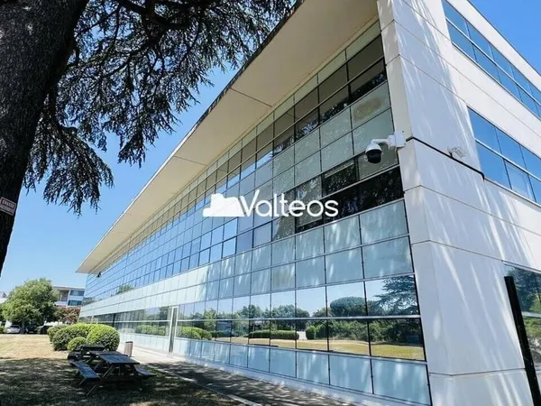 Bureaux 249 m²