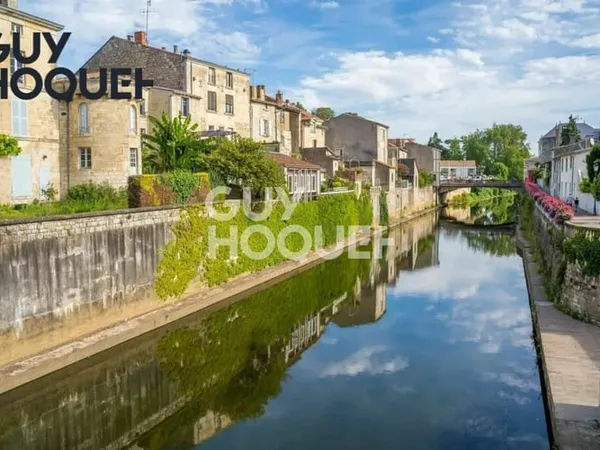 Immeuble à Fontenay Le Comte