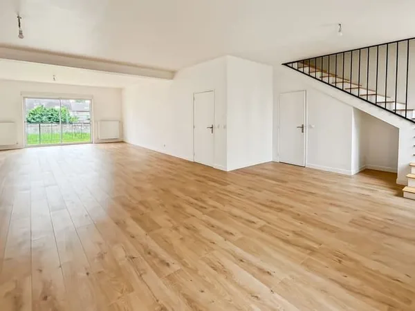 Maison 5 pièces 142 m²