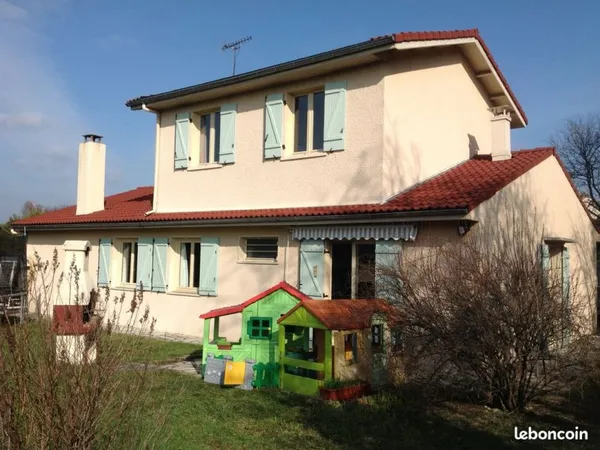 Maison- 6 pièces- 125m²
