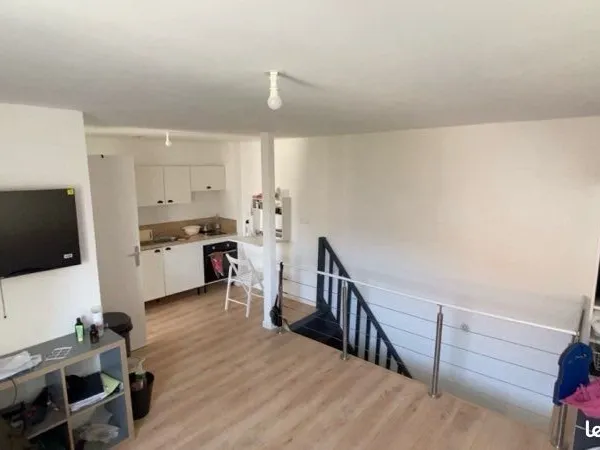 Studio meublé 26m2 - métro Lille Fives