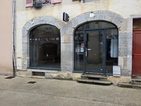 Commerce divers 59 m²