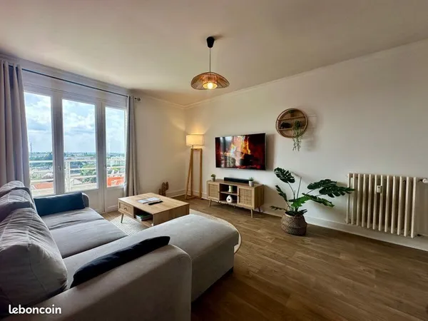 T3 meublé 65m² - Balcon, Parking