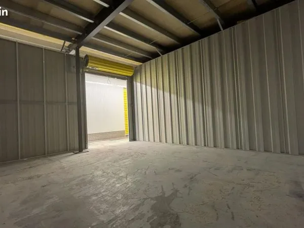 Garage/box 20 m² Castelnau Le Lez