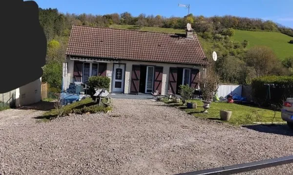 Maison individuel. 74m2 habitable 3 chambre 1500m2 terrain