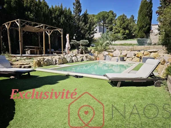 Villa 6 pièces 180 m²