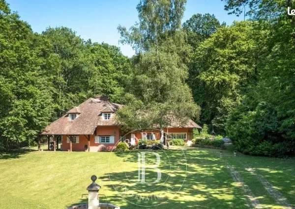 Propriété 11 pièces 300 m²