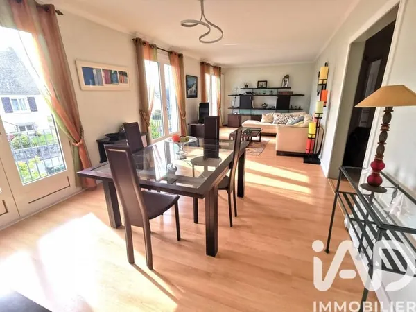 Maison 5 pièces 110 m²