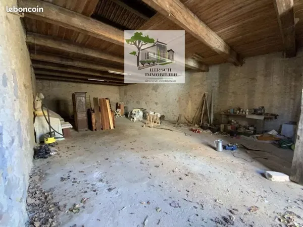 Parking/Garage/Box 250 m²