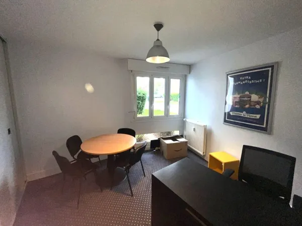 Loue bureau indépendant