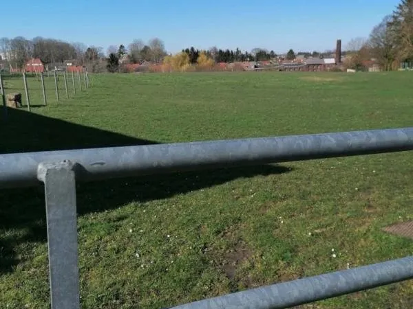 Terrain 30000 m²