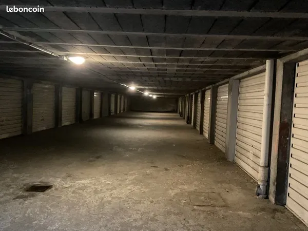 Garage box Besançon