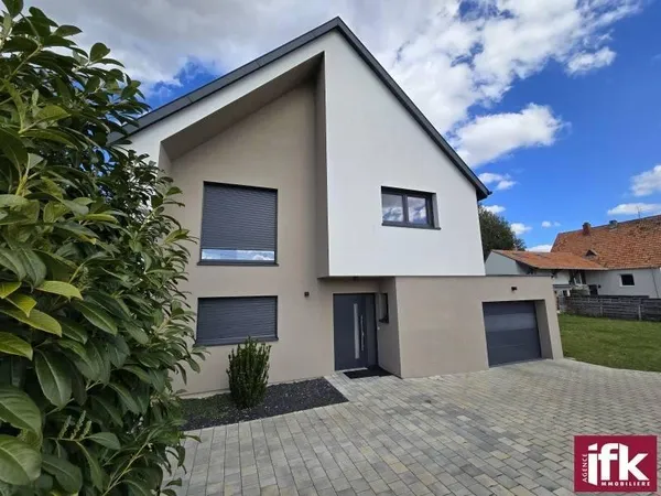 Urschenheim maison contemporaine de 140m2 sur 11.27 ares