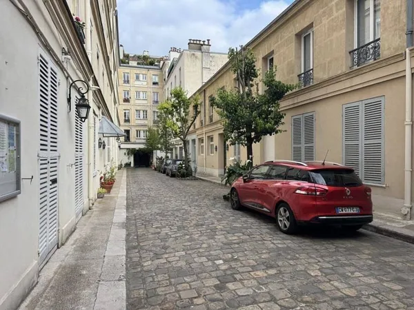 Boutique 271 m²