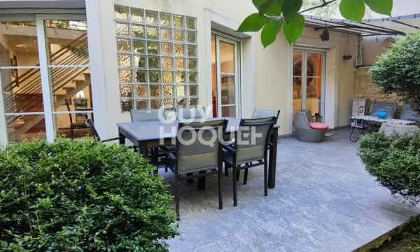 Maison 7 pièces 159 m²