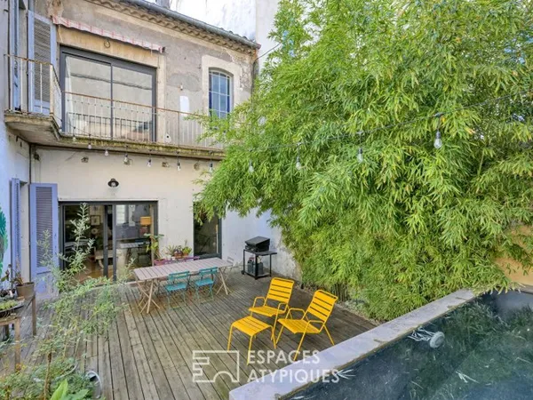 Maison de ville conviviale, extérieur et bassin quartier Carnot
