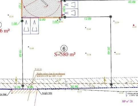 Terrain 580 m²