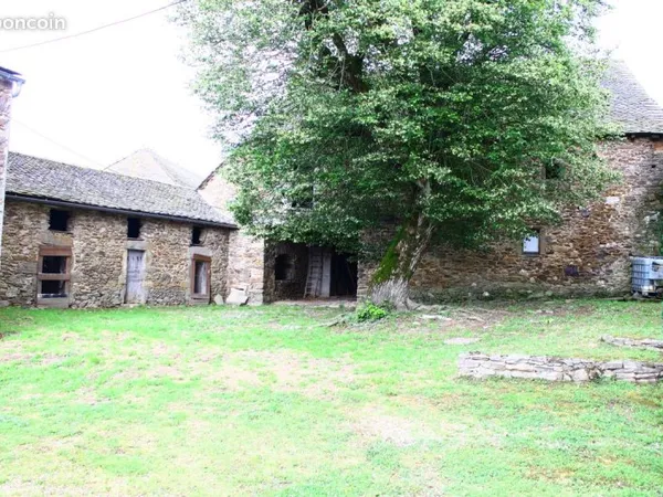 Maison 9 pièces 250 m²