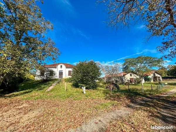 Propriété 8 pièces 190 m²