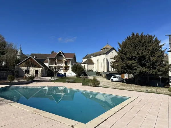 Propriété 7 pièces 115 m²