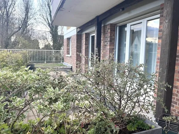 Appartement T4 | 85 m² | centre Mesnil-Esnard | parking s/sol