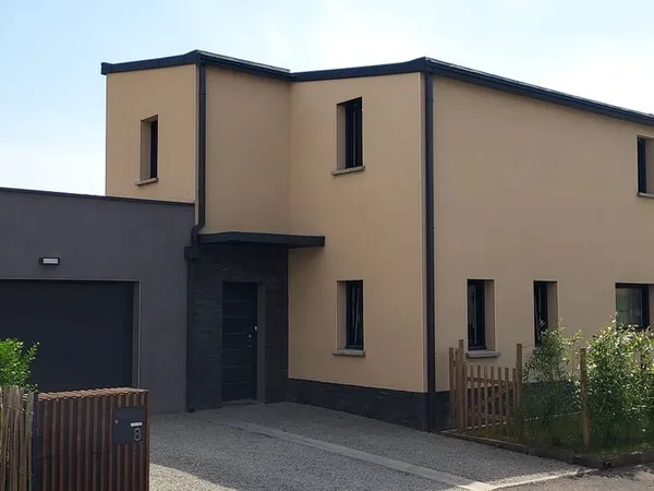 Location maison meublée 115 m² - 4 chambres - garage 33 m² - proche Saint-Malo