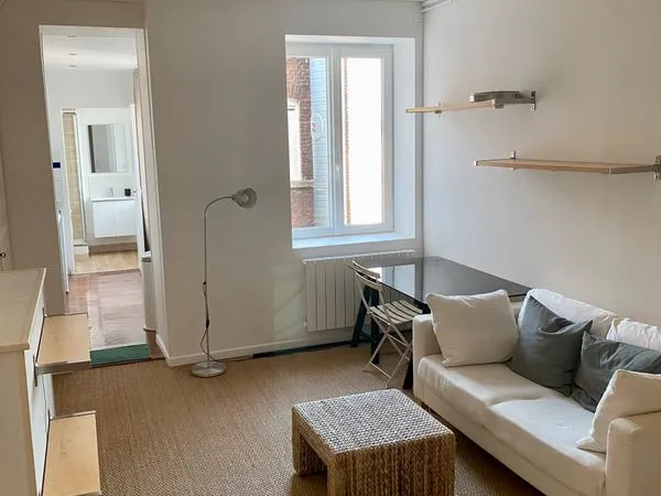 Charmant studio lumineux aménagé de 32 m2