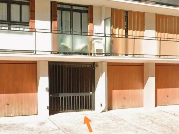 Stockage Vente Paris  18m² 30000€