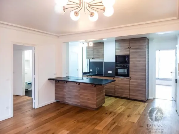 Appartement 3 pièces 82 m²