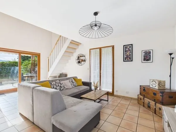 Maison 5 pièces 148 m²