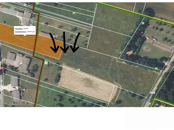 Terrain constructible au calme à Faux-en-Périgord