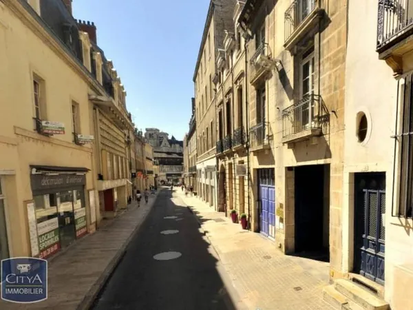 Stationnement Location Dijon   70€